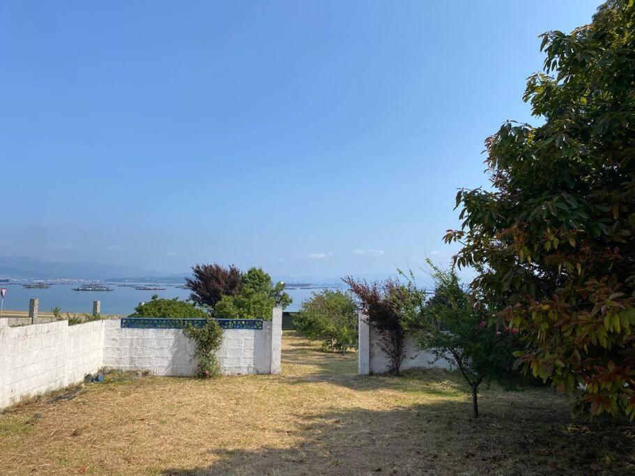 La Casilla - Illa Isla De Arousa - Preciosa Casa Enfrente A Playa Con Vistas Al Mar Y Playa Villa Isla de Arosa Exterior photo